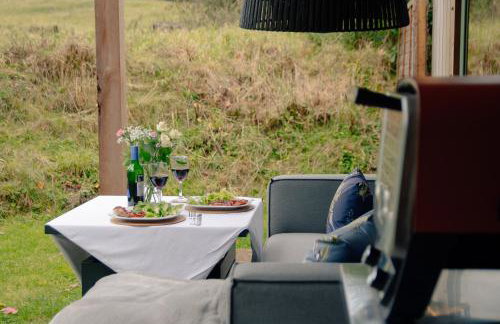 Peak District Romantic Retreat Outdoor Japanese Whirlpool bath - Photo 26