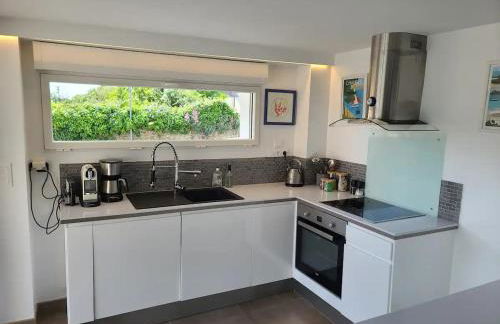 Appartement moderne avec terrasse - proche mer - Foto 9