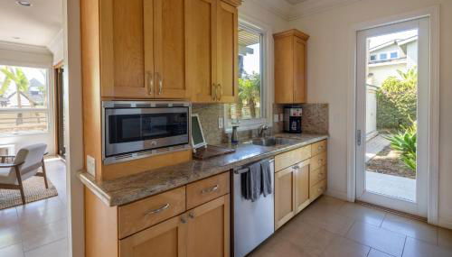 Ocean View Del Mar Beach Home w Jacuzzi - Foto 4