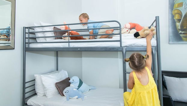 First Choice Suites - Photo 5