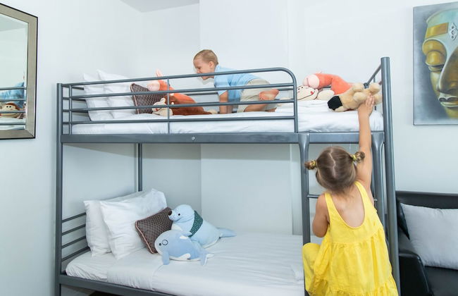 First Choice Suites - Photo 5