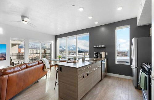 Spectacular Central City 2BD2BA - Foto 11