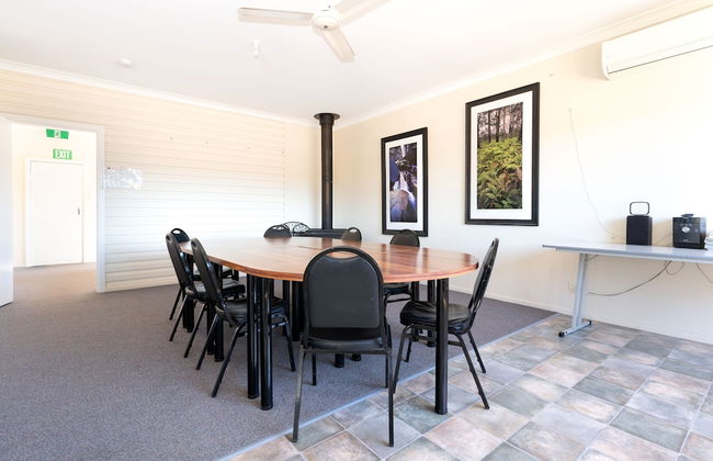 Lavender Vale Cottages - Photo 3