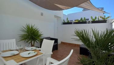 Ático-Duplex Las Palmeras - Foto 4