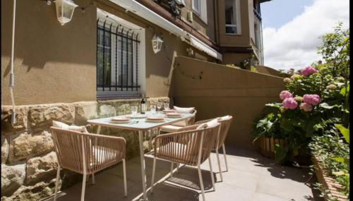 Large terrace 3 minutes from the beach - Foto 2