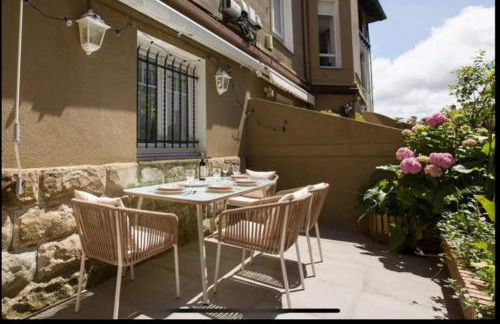 Large terrace 3 minutes from the beach - Foto 2