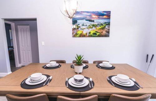 2023 Built! FineArt, Putt-Putt, Hammock, Backyard, Pet and Kid friendly - Photo 3