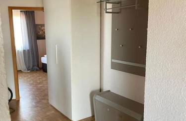 Appartio - Ferienwohnung "Dorfblick" Dachgeschoss - 6 Personen - Netflix - Waschmaschine - Foto 4