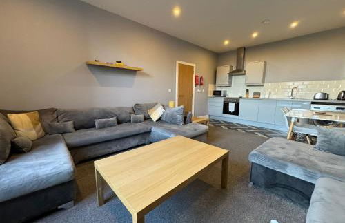 1 bed Apt close to Leeds Arena Sleeps up to 4 people F1 - Photo 9