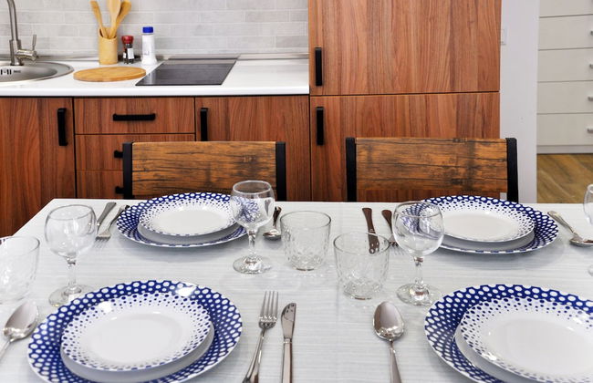 BFG Suites Apartments - Photo 14