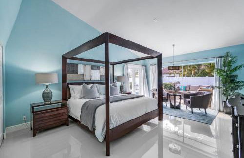 Beach Lux - Heated Pool with Infinity Spa, Cabana, BBQ, Golden Tee - Walk to Beach - by Maven Vacation Rentals - Foto 3