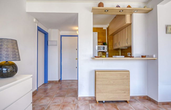 Apartment in Roses Near Beach - Photo 7