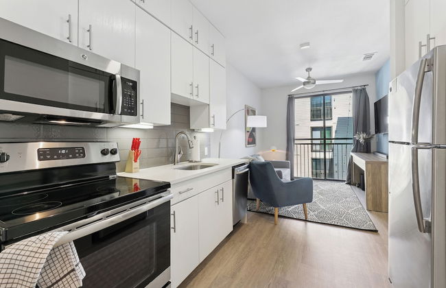 Sentral East Austin at 1630 E. Sixth - Photo 17