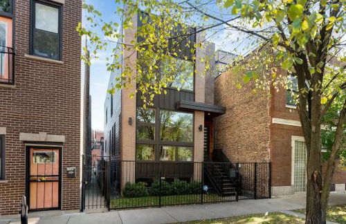 Stunning 5BR Home in Heart of Chicago with 2 Rooftops - Foto 14