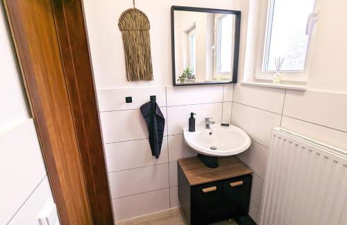 BesTime - 5 Schlafzimmer, Wohnzimmer, Küche, Waschtrockner, Terrasse, Smart-TVs, Netflix, Tischfußball - Foto 38