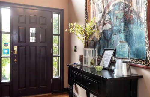 Peaceful Historic Villa with Hot Tub & Pool near Downtown Nashville, Tennessee - Photo 23