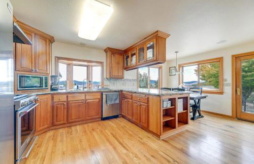 Vineyard Farmhouse in Oakland with Hot Tub! - Foto 9