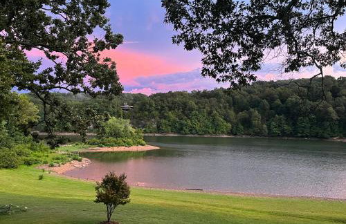 Lakehouse has Spectacular View plus Easy Access! - Foto 8