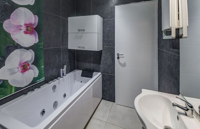 Beautiful Cottage in La Chaux With Jacuzzi - Foto 20