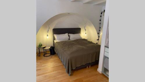 City Apartment - Photo 4