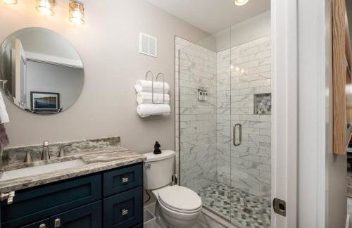 Downtown Brevard 5BR Retreat & Cyclists Dream - Foto 33