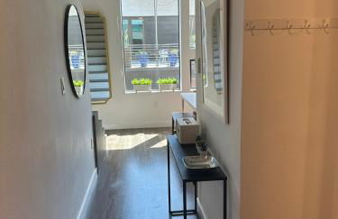 Austin Stylish Studio - Foto 47