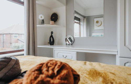 Manchester Business and Leisure Home with Free Parking - Foto 35