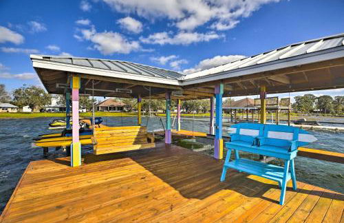 Waterfront Lake Placid Home with Dock and Fire Pit - Foto 30