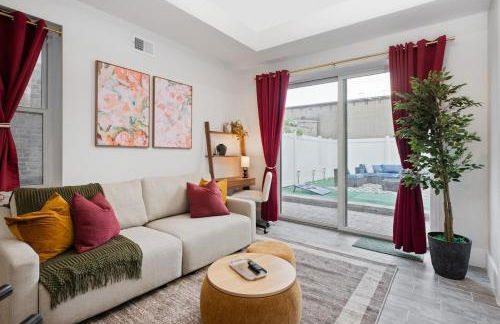 Travelers Dream that's Mins to NYC having Game Room and Parking - Foto 43