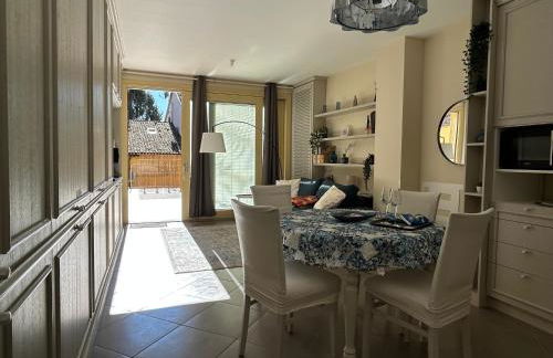 Blue Roof - Photo 23