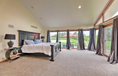 Peaceful Lebanon FarmhouseandRanch with Pool! - Foto 13