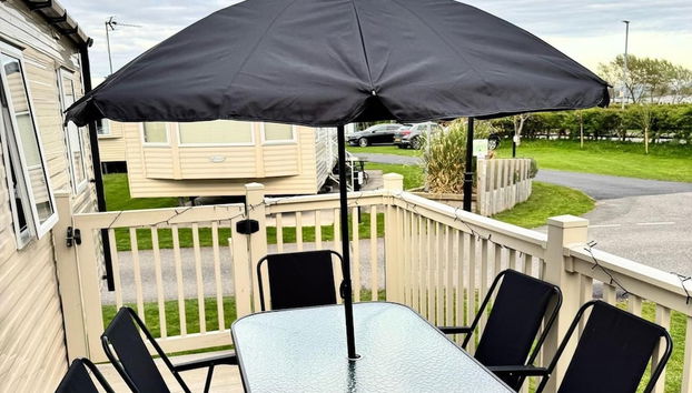 3 Bed Caravan - Sleeps 6 - Pets - 5 min to Beach - Foto 2, Imagen principal