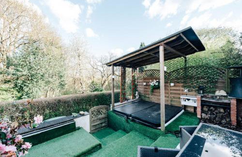 Luxury Unique Townhouse with Hottub & Pizza Oven - Foto 26