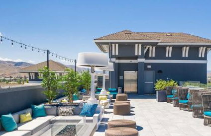 Stunning Water View 2BR · Jacuzzi & Rooftop Lounge - Foto 79