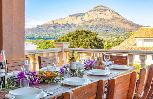 Villa Nogal by Villa Plus - Photo 18