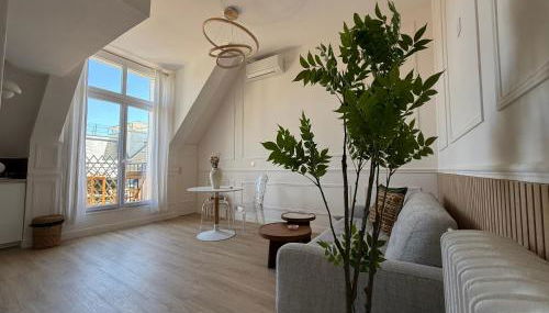 LV2 Au cœur de l'Avenue des Champs-Elysées Arc de Triomphe - Foto 2