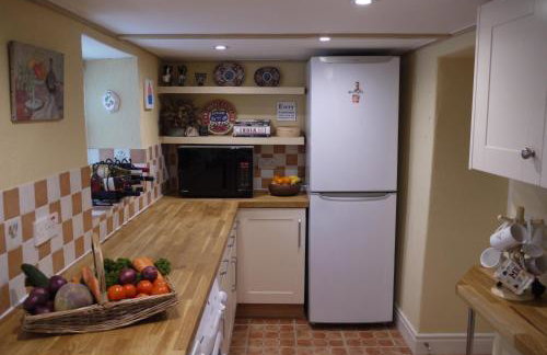 Corner House - Photo 12