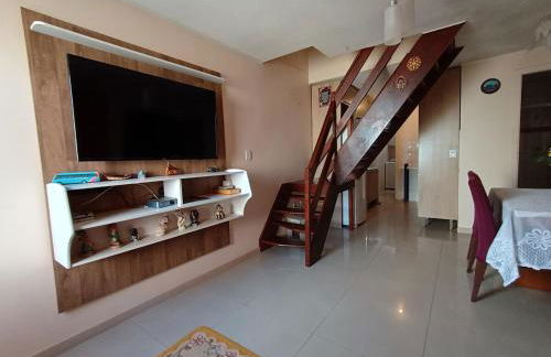 Sobrado em área tranquila - Foto 6