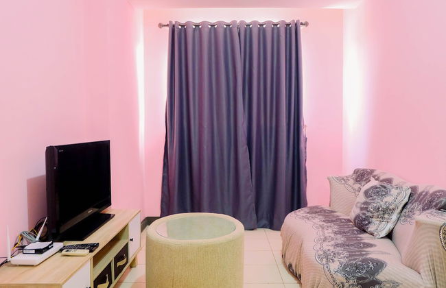 Homey and Stylist 1BR Gading Icon Apartment - Photo 7