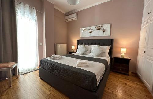 Oasis Grand House-large balcony with sea view - Photo 6