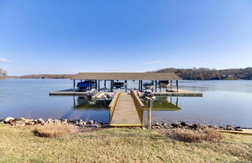 Lakefront Moneta Home with Community Dock! - Foto 23