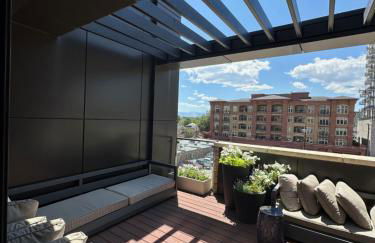 Luxe 4 bed 5 bath with Parking Walk to Capitol, Convention Center, museums and shops - Foto 31