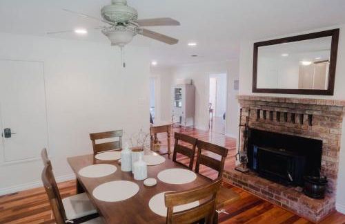 Grass Valley Home with Hot Tub - Photo 43