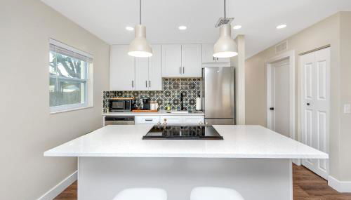 Modern Vacation Home 3BR 1BTH Close to Gulf Beach - Foto 3