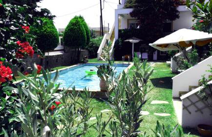 Irene's Maisonette at Rafaella Resort - Foto 28