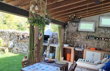 La antigua escuela bajo la Tesla - Photo 6