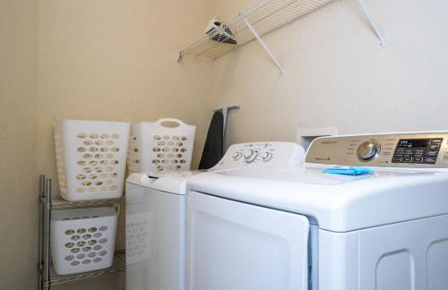 Cozy 4Bd Home Pool & Hot Tub at Trafalgar Resort - Foto 53