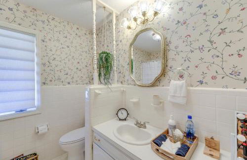 Waterfront Pine Knoll Shores Gem with Boat Dock - Foto 18