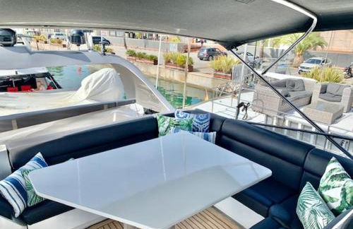 MotorYacht 21 avec équipage - Photo 32