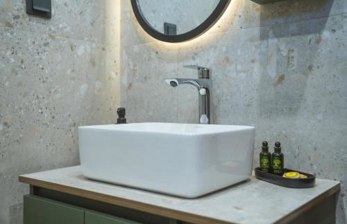 Lake Guest House - Photo 11